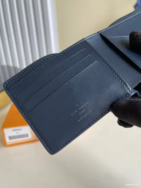 WIS LOUIS WALLET VUITTON MULTIPLE 0505